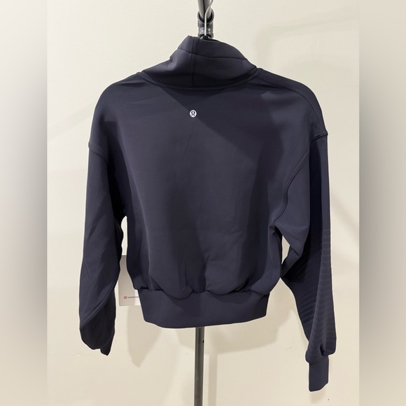 LULULEMON Full Flourish Pullover - Picture 2 of 2